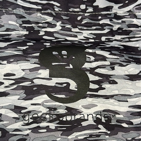 Gecko Brands Embark Camouflage Dry Bag Backpack Paddle Board Canoeing - Picture 2 of 9